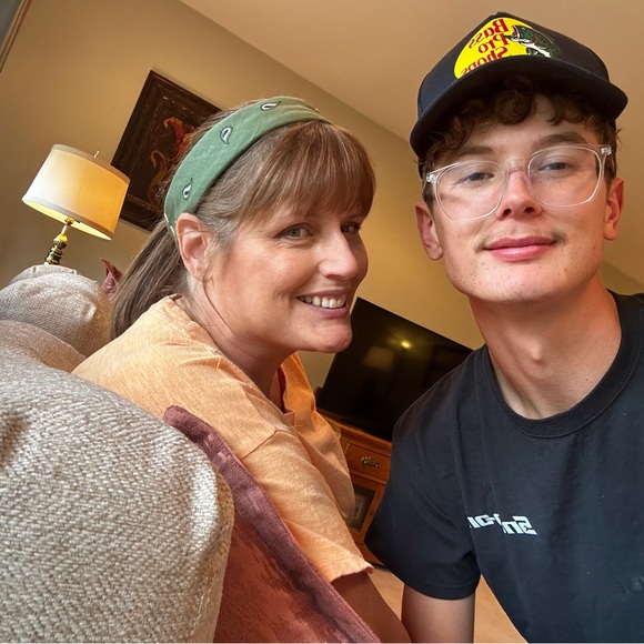 Meet your Posher, Teresa Marie - Picture 5 of 15